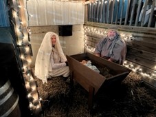 mary and joseph in nativity scene